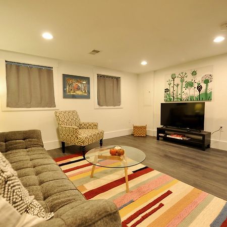 Cherry Blossom Townhouse, Easy Dc Access Washington Luaran gambar